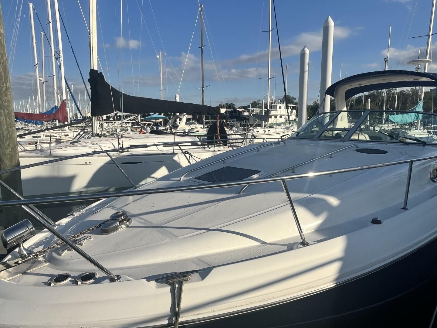 2005 Sea Ray 320 Sundancer — photo 43