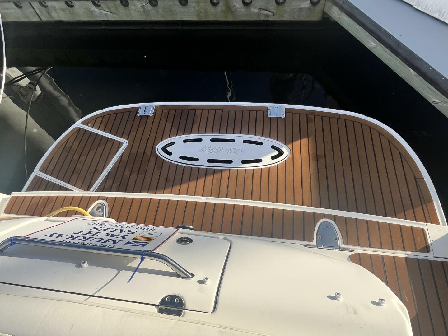 2005 Sea Ray 320 Sundancer — photo 38