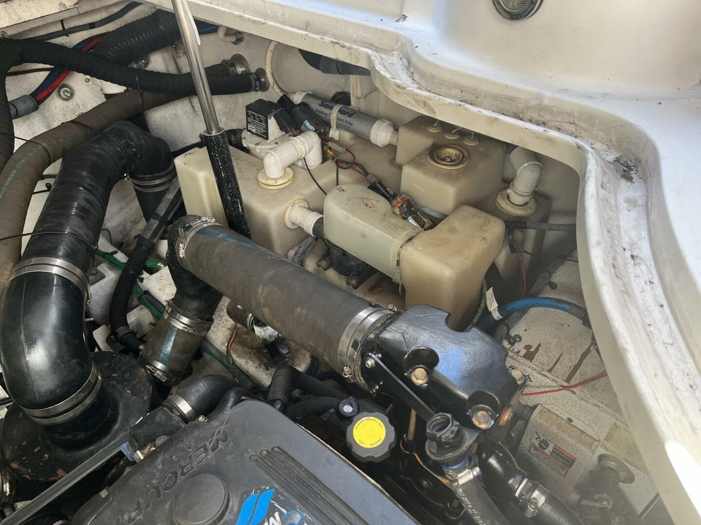 2005 Sea Ray 320 Sundancer — photo 51