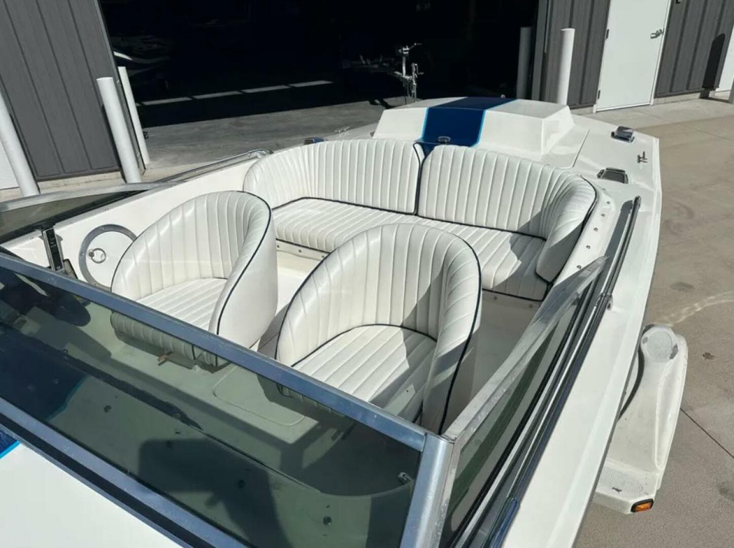 1986 Donzi 18 Classic — photo 6