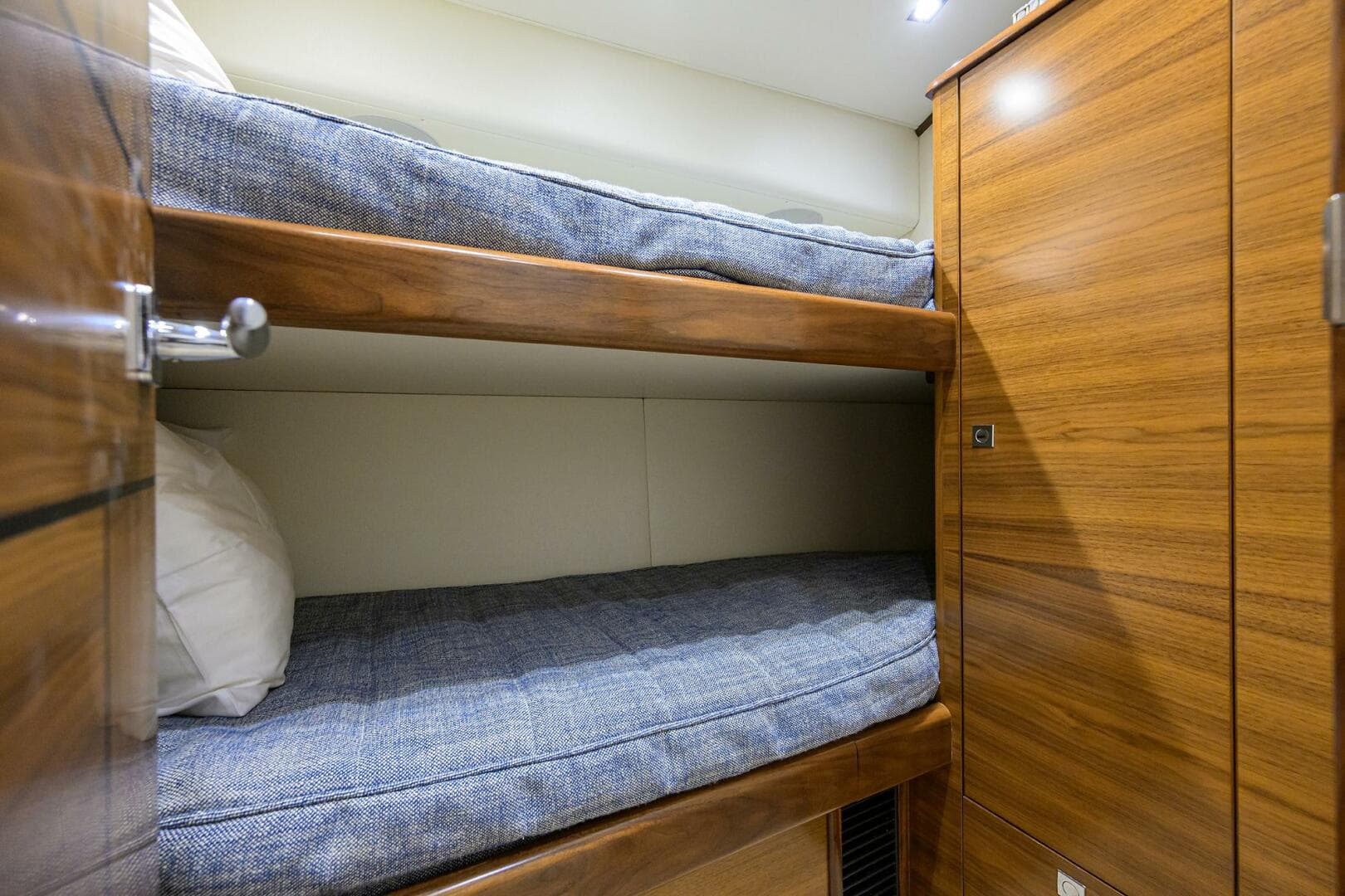 2023 Viking 64 Convertible — photo 29