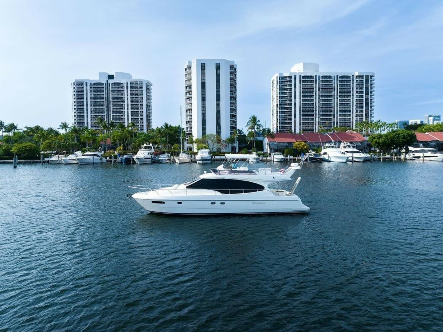 2009 Ferretti Yachts — photo 36