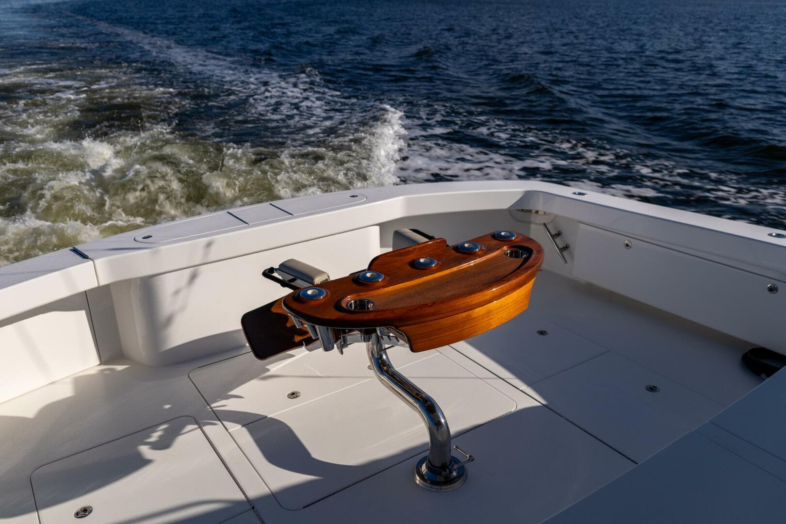 2021 Viking 72 Enclosed Bridge — photo 38