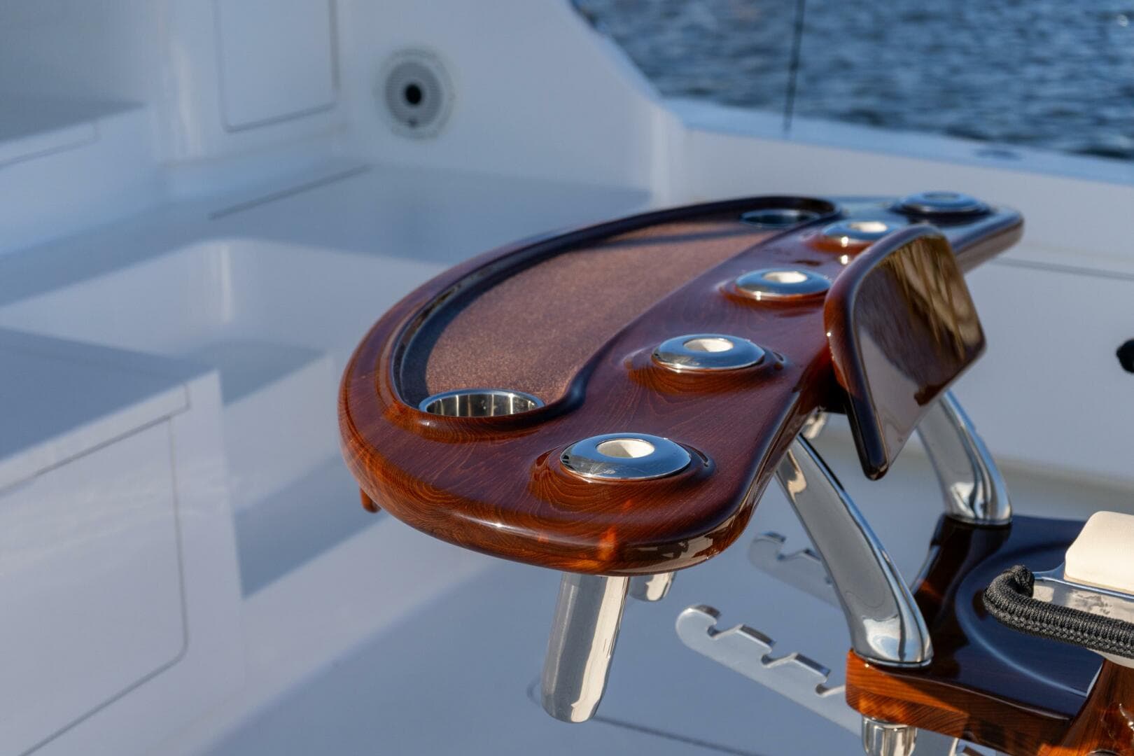 2021 Viking 72 Enclosed Bridge — photo 44