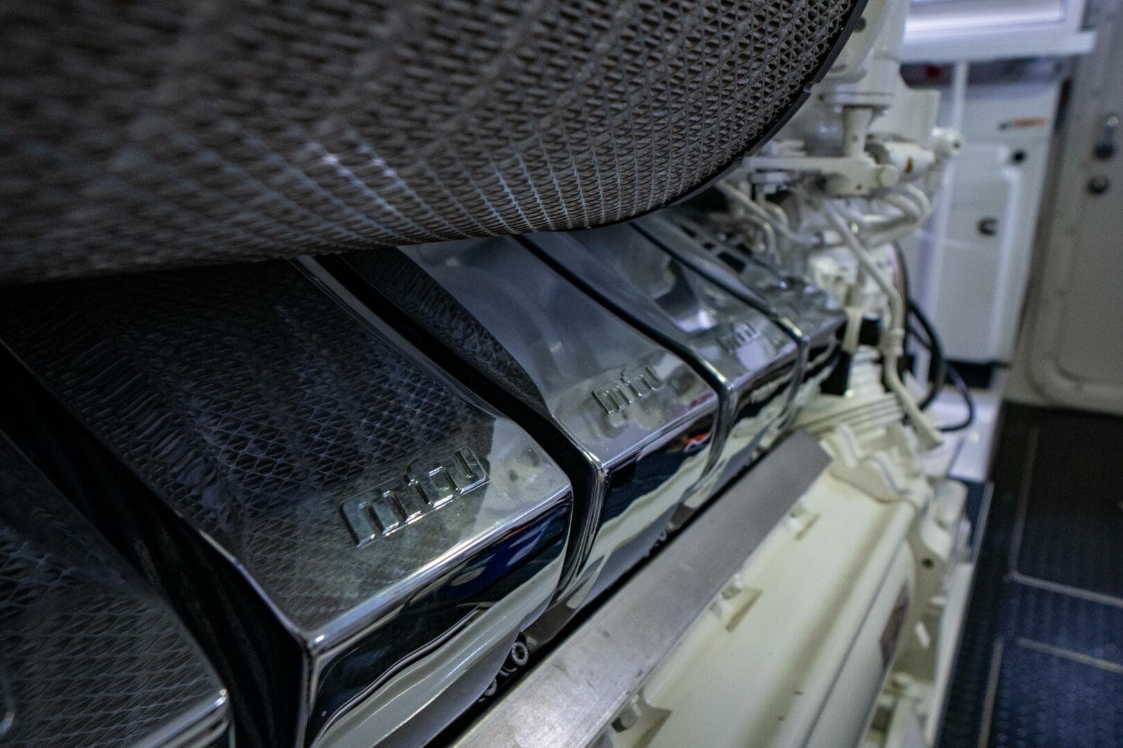 2021 Viking 72 Enclosed Bridge — photo 52