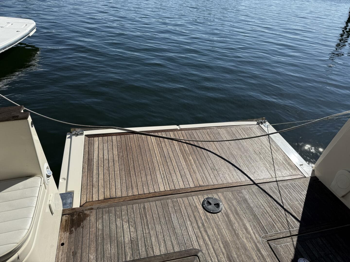 2013 Greenline 33 — photo 15