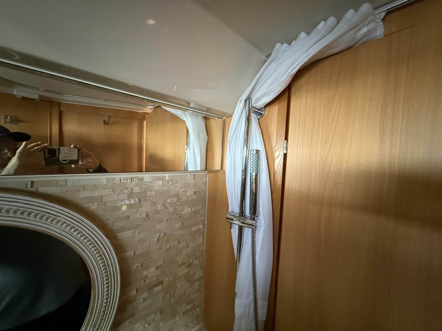 2013 Greenline 33 — photo 54