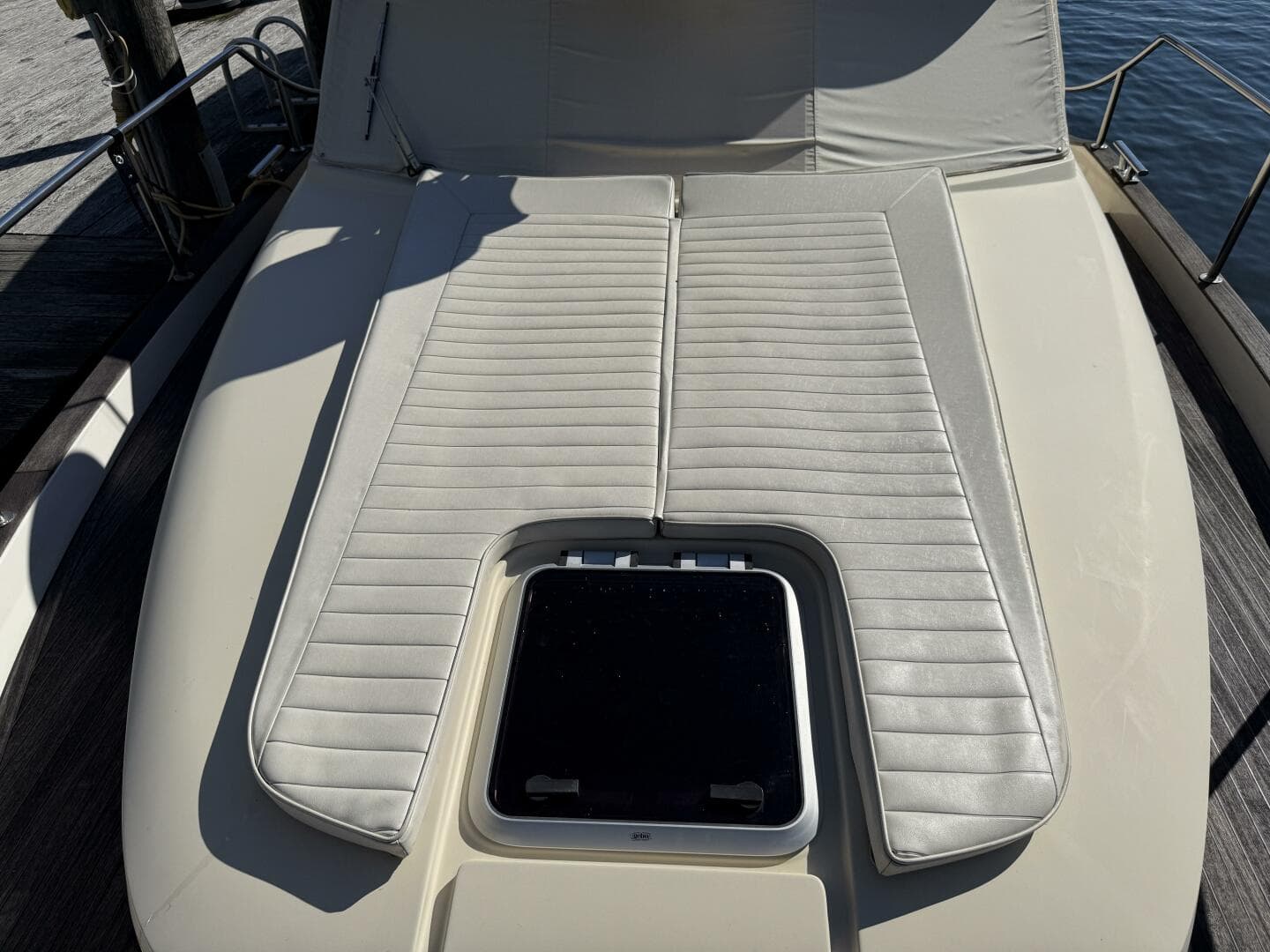 2013 Greenline 33 — photo 9