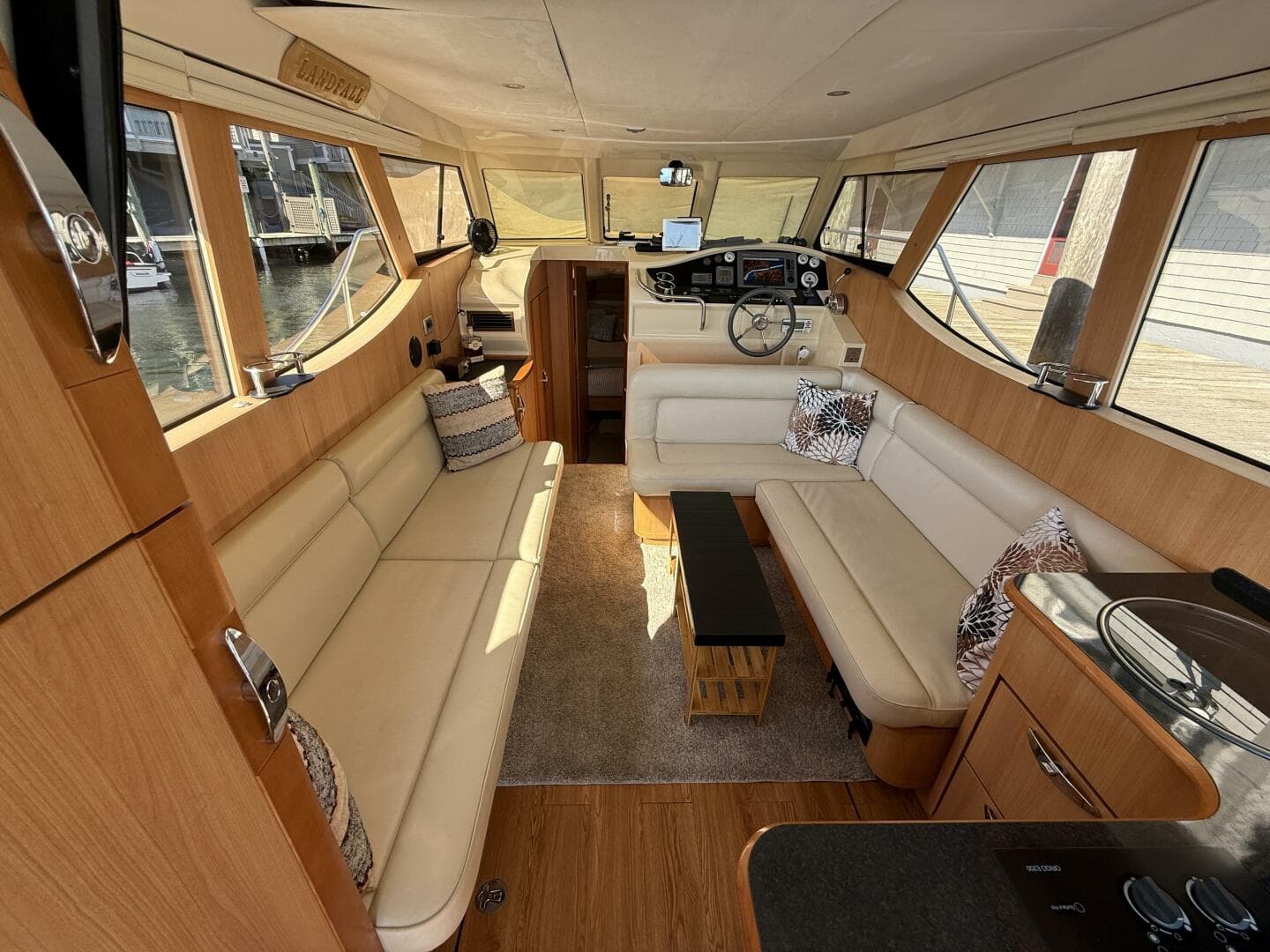 2013 Greenline 33 — photo 22