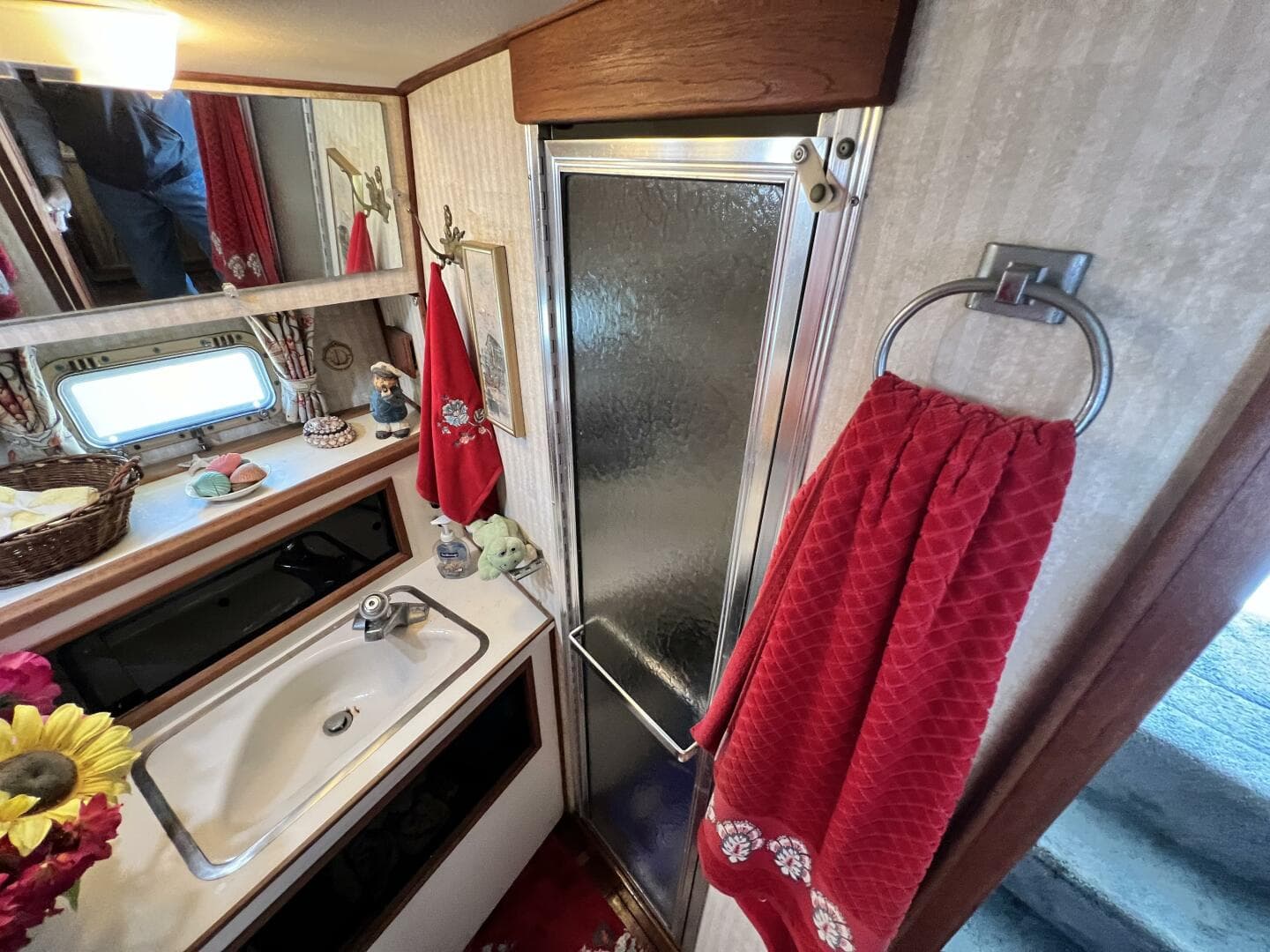 1979 Viking 35 Convertible — photo 20