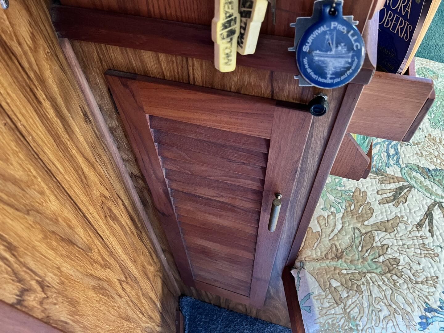 1979 Viking 35 Convertible — photo 26