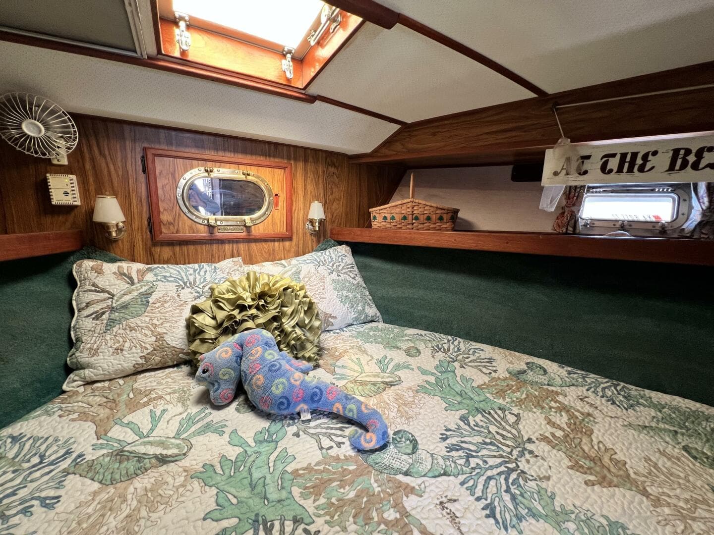 1979 Viking 35 Convertible — photo 25