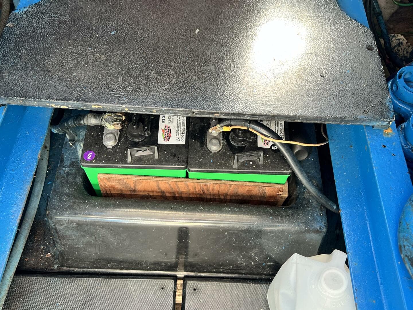 1979 Viking 35 Convertible — photo 60