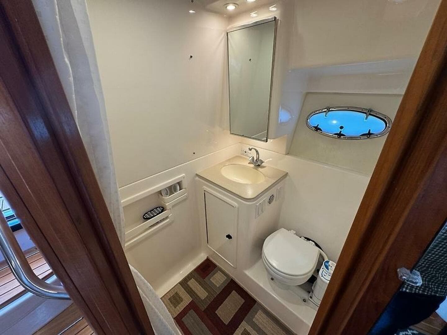 2000 Tiara Yachts 3500 Open — photo 32