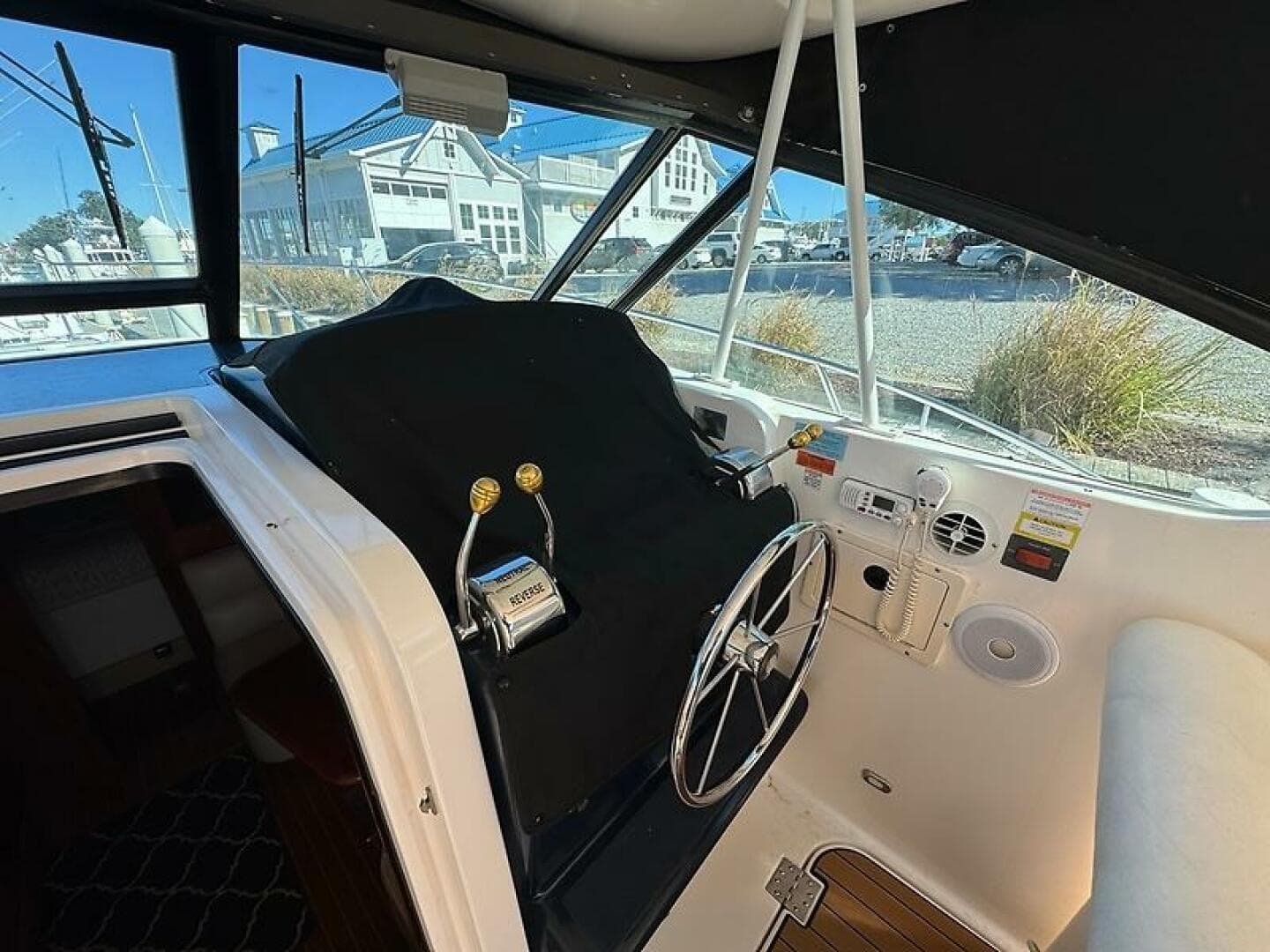 2000 Tiara Yachts 3500 Open — photo 10