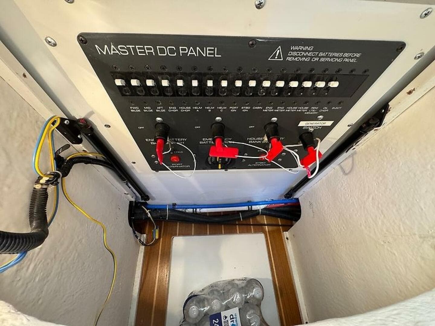 2000 Tiara Yachts 3500 Open — photo 36