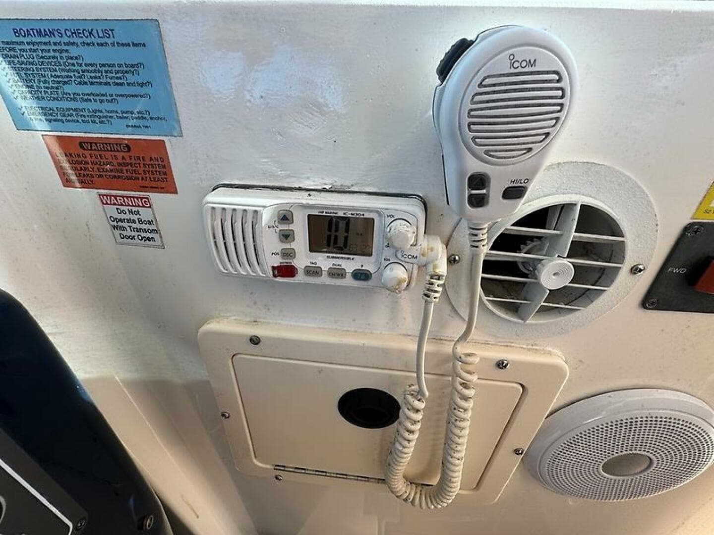 2000 Tiara Yachts 3500 Open — photo 15