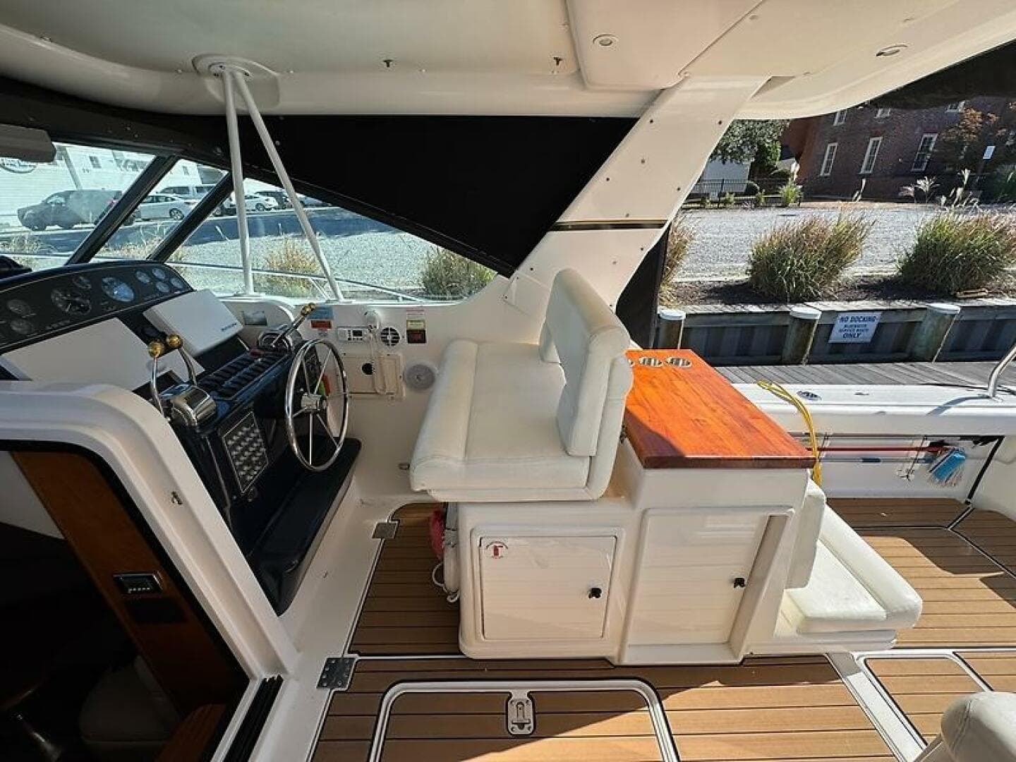 2000 Tiara Yachts 3500 Open — photo 11