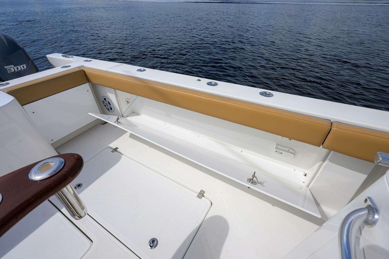 2018 Buddy Davis 42 Center Console — photo 45