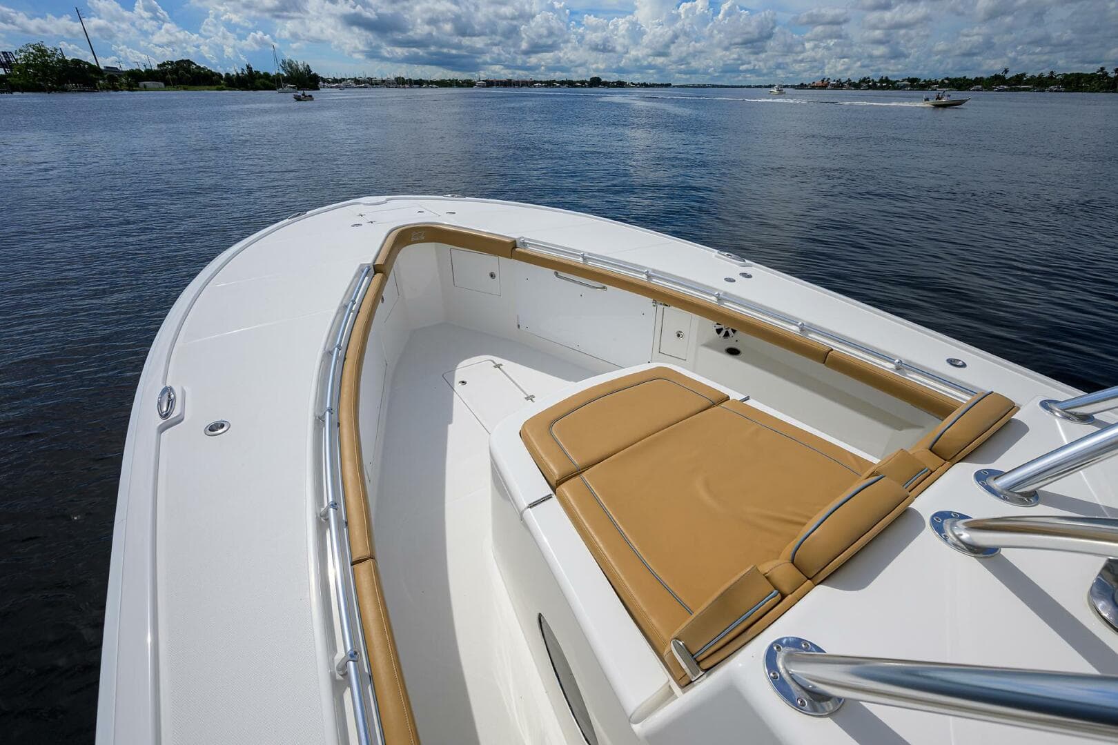 2018 Buddy Davis 42 Center Console — photo 19