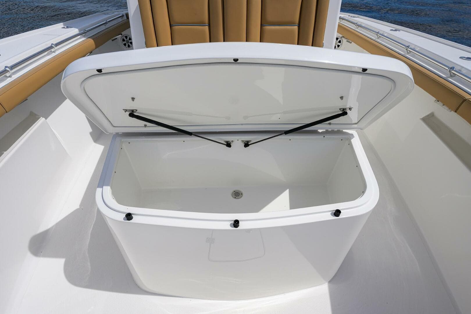 2018 Buddy Davis 42 Center Console — photo 27