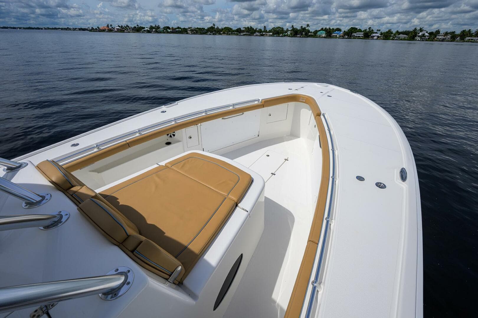 2018 Buddy Davis 42 Center Console — photo 21