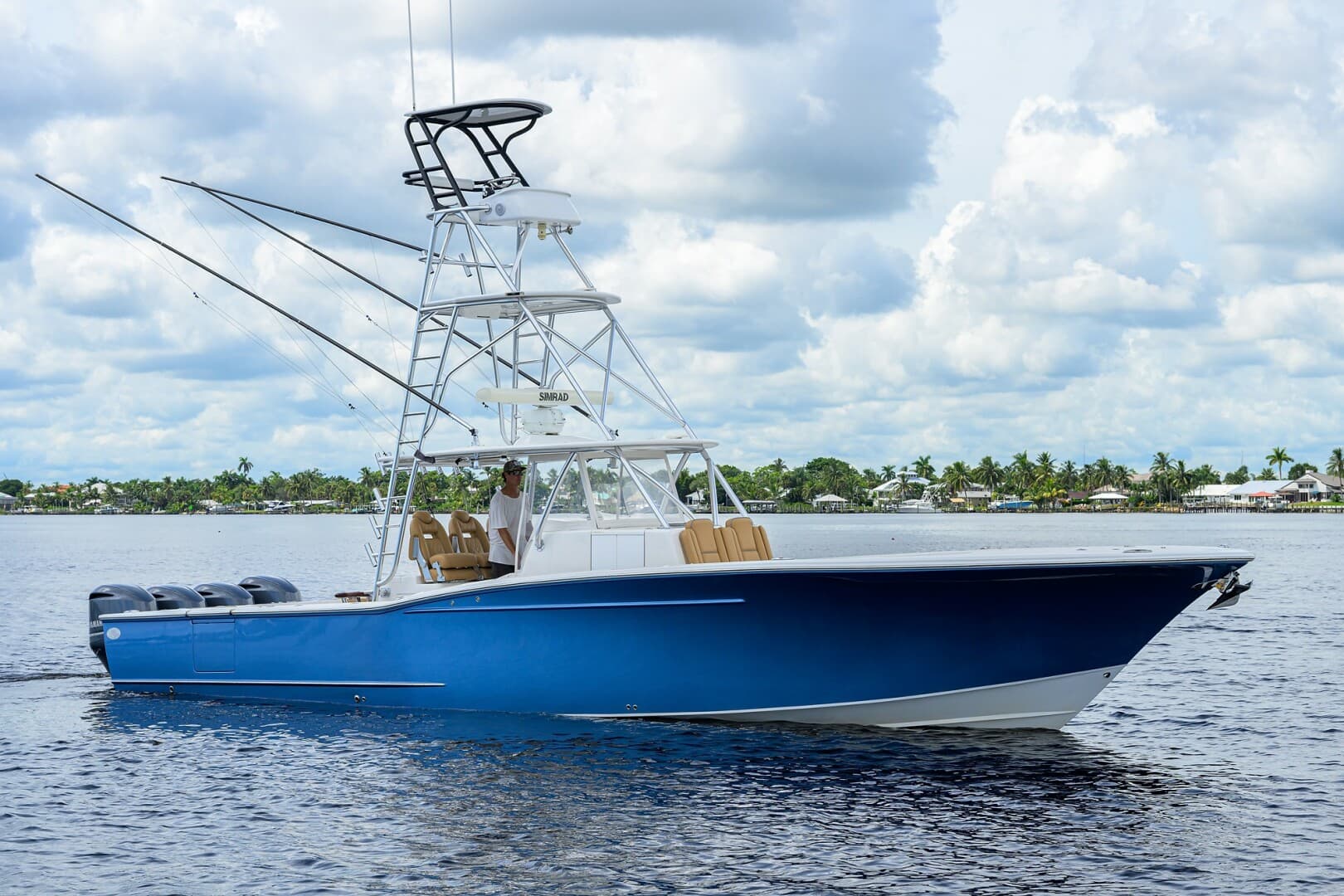 2018 Buddy Davis 42 Center Console — photo 1