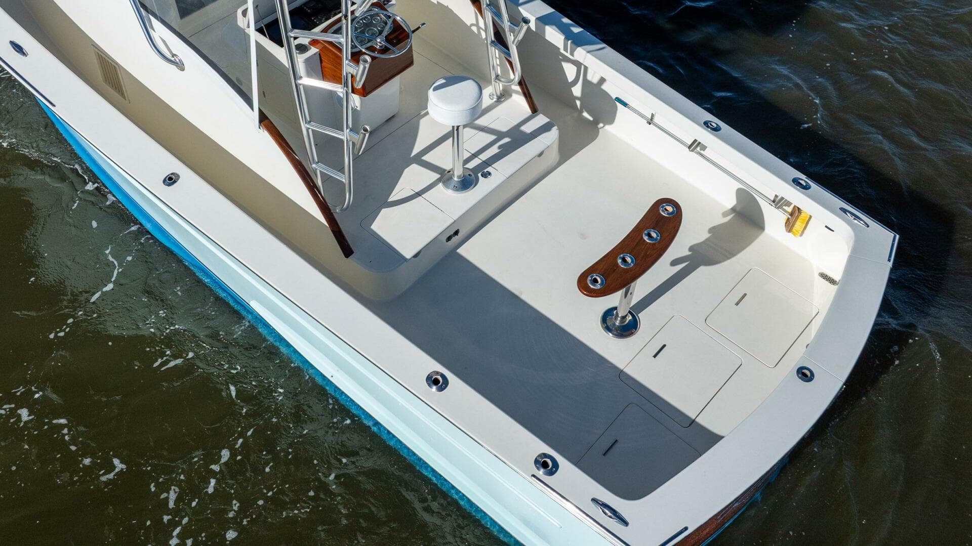 2003 Gamefisherman 34 Express — photo 41