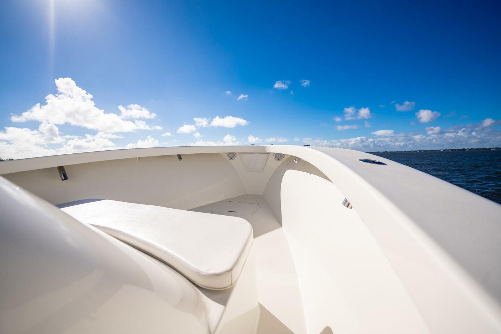 2003 Gamefisherman 34 Express — photo 17