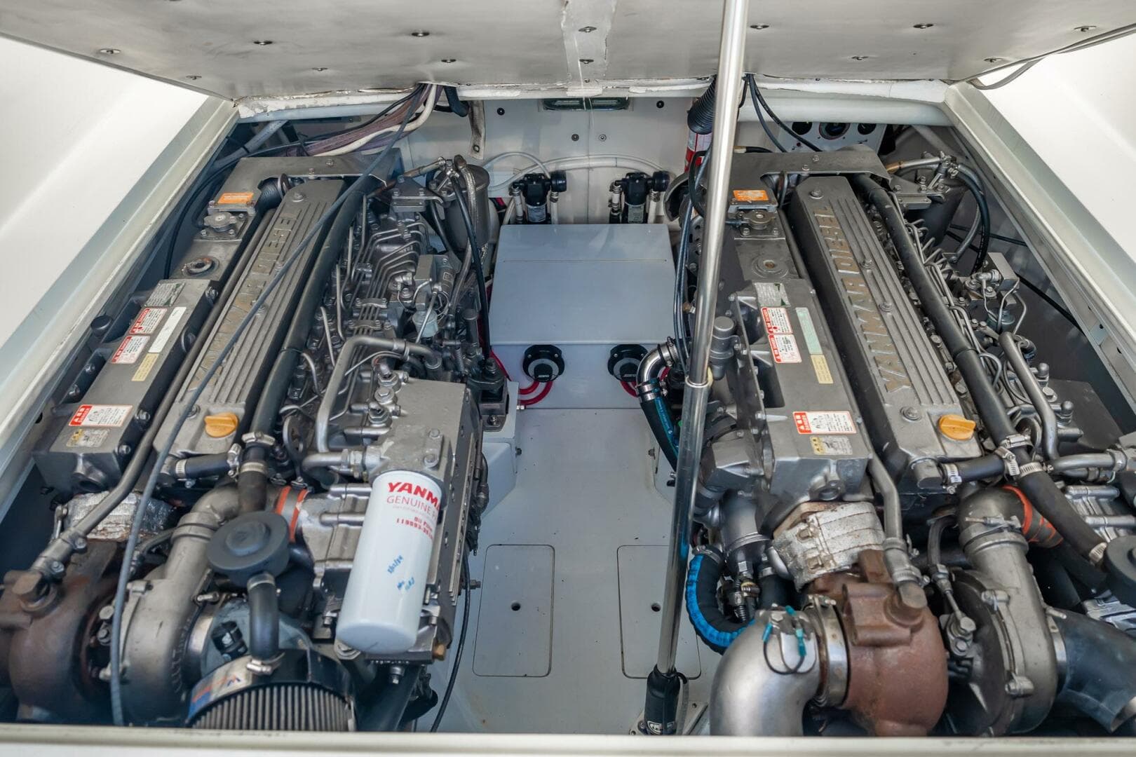 2003 Gamefisherman 34 Express — photo 54