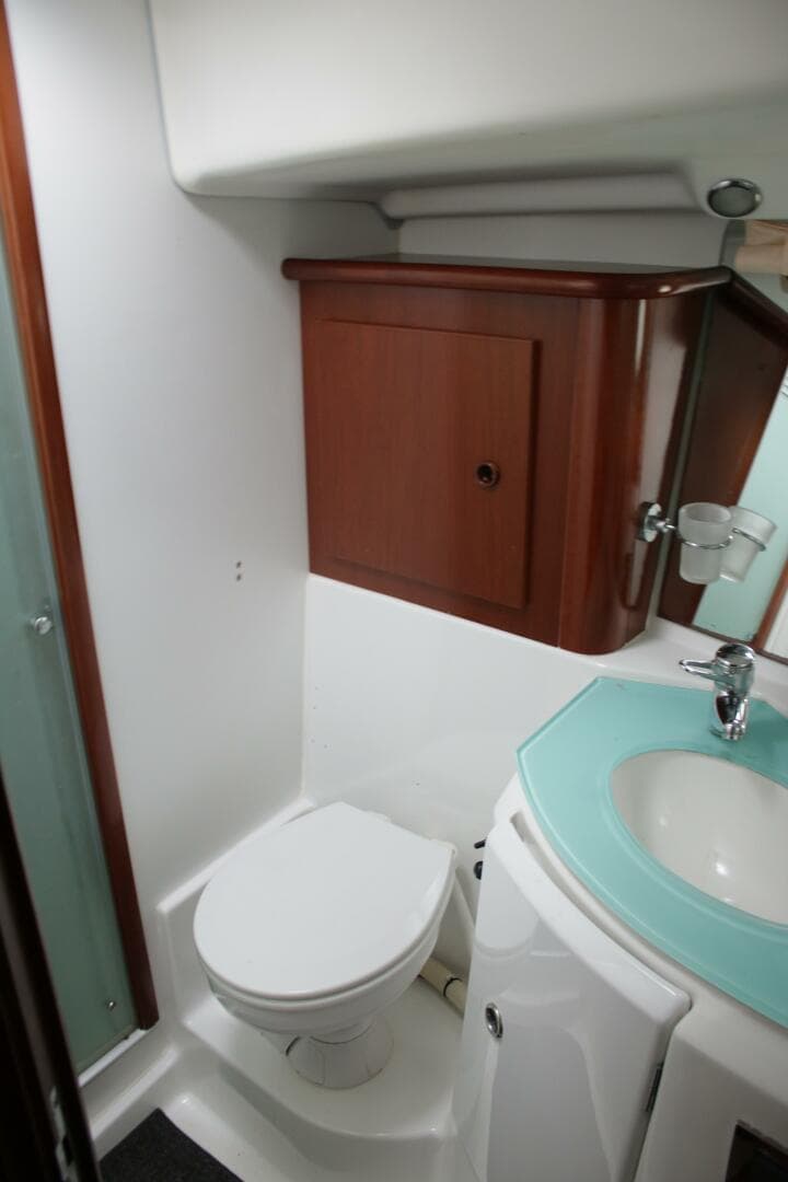 2006 Beneteau Swift Trawler 42 — photo 16