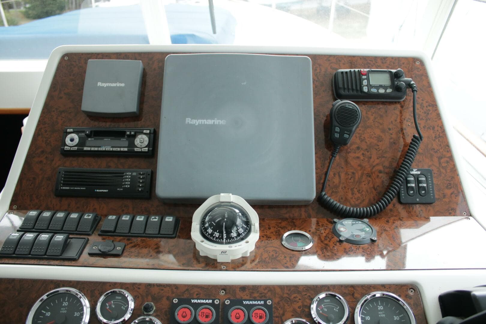 2006 Beneteau Swift Trawler 42 — photo 9