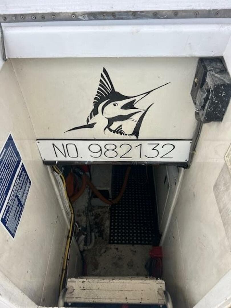 1986 Hatteras SF 52 — photo 28