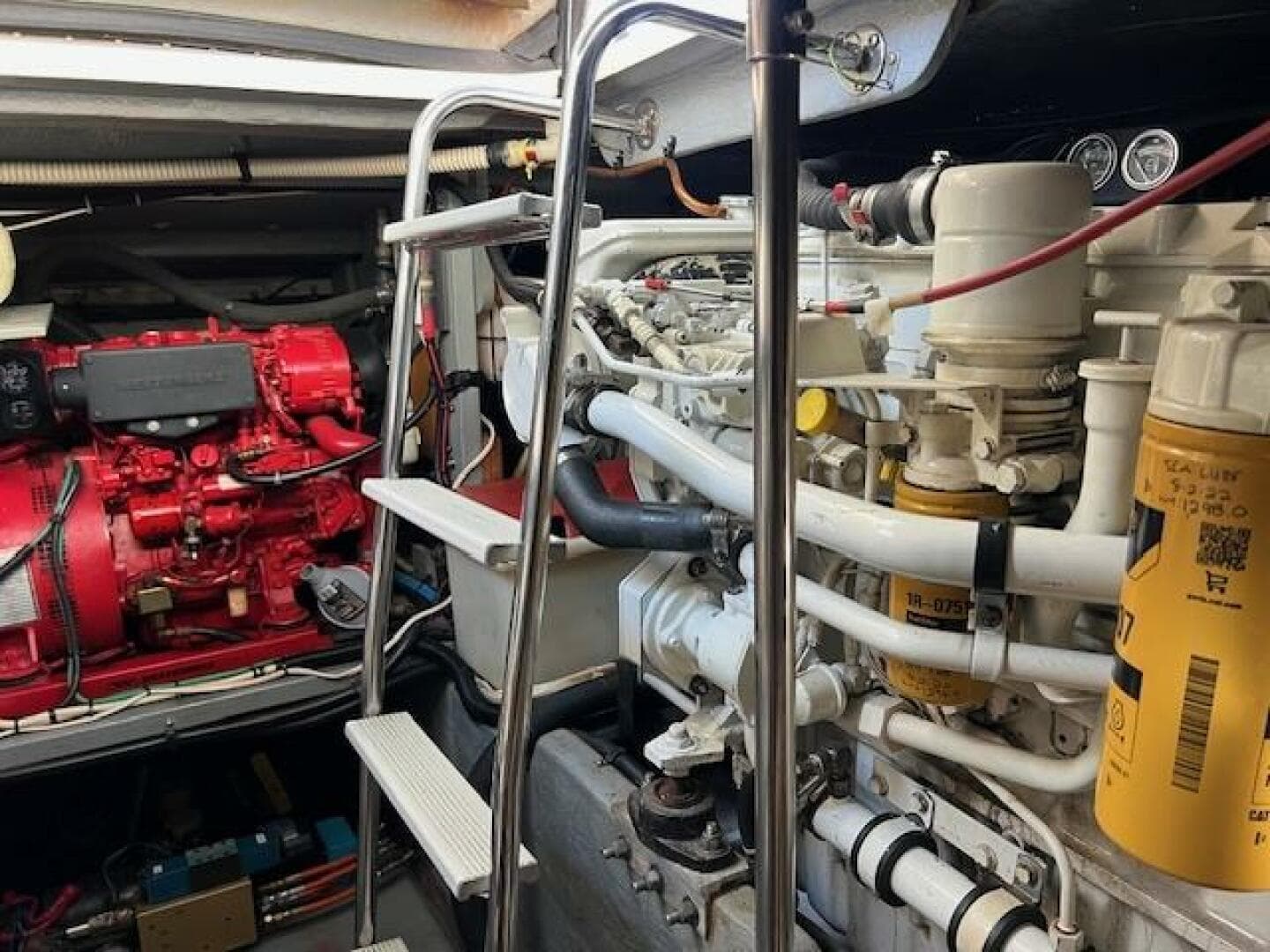 1997 Sea Ray Sundancer — photo 44