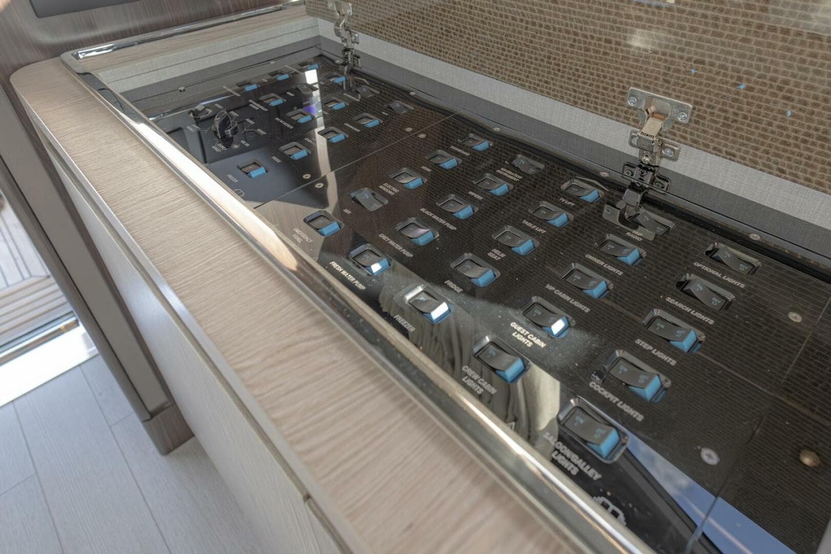 2023 Azimut S6 Sport Fly — photo 34