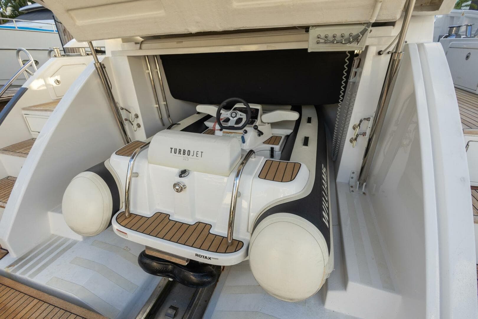 2023 Azimut S6 Sport Fly — photo 49