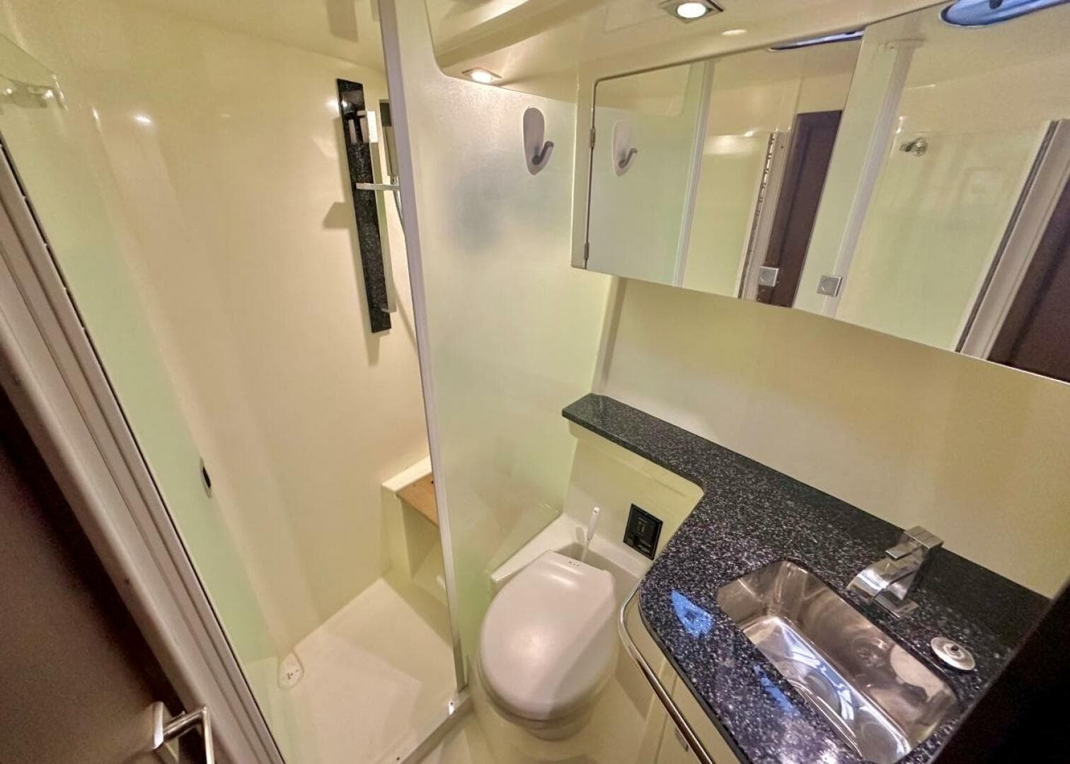 2013 Monterey — photo 14