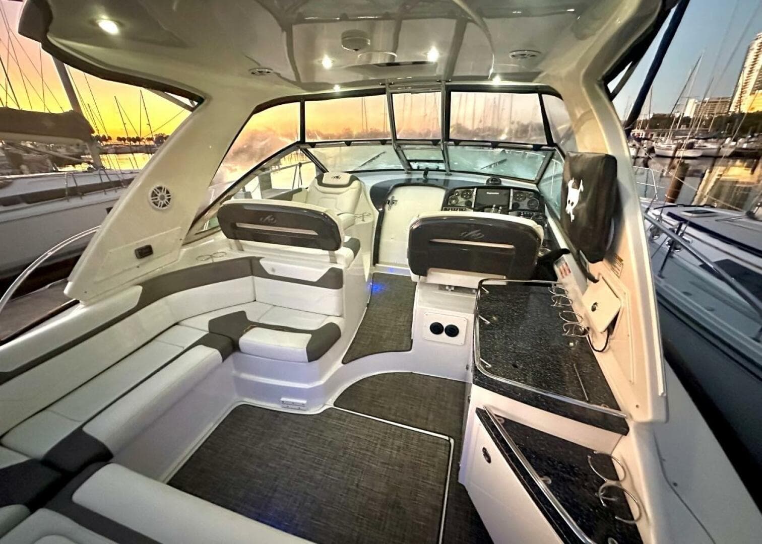 2013 Monterey — photo 13