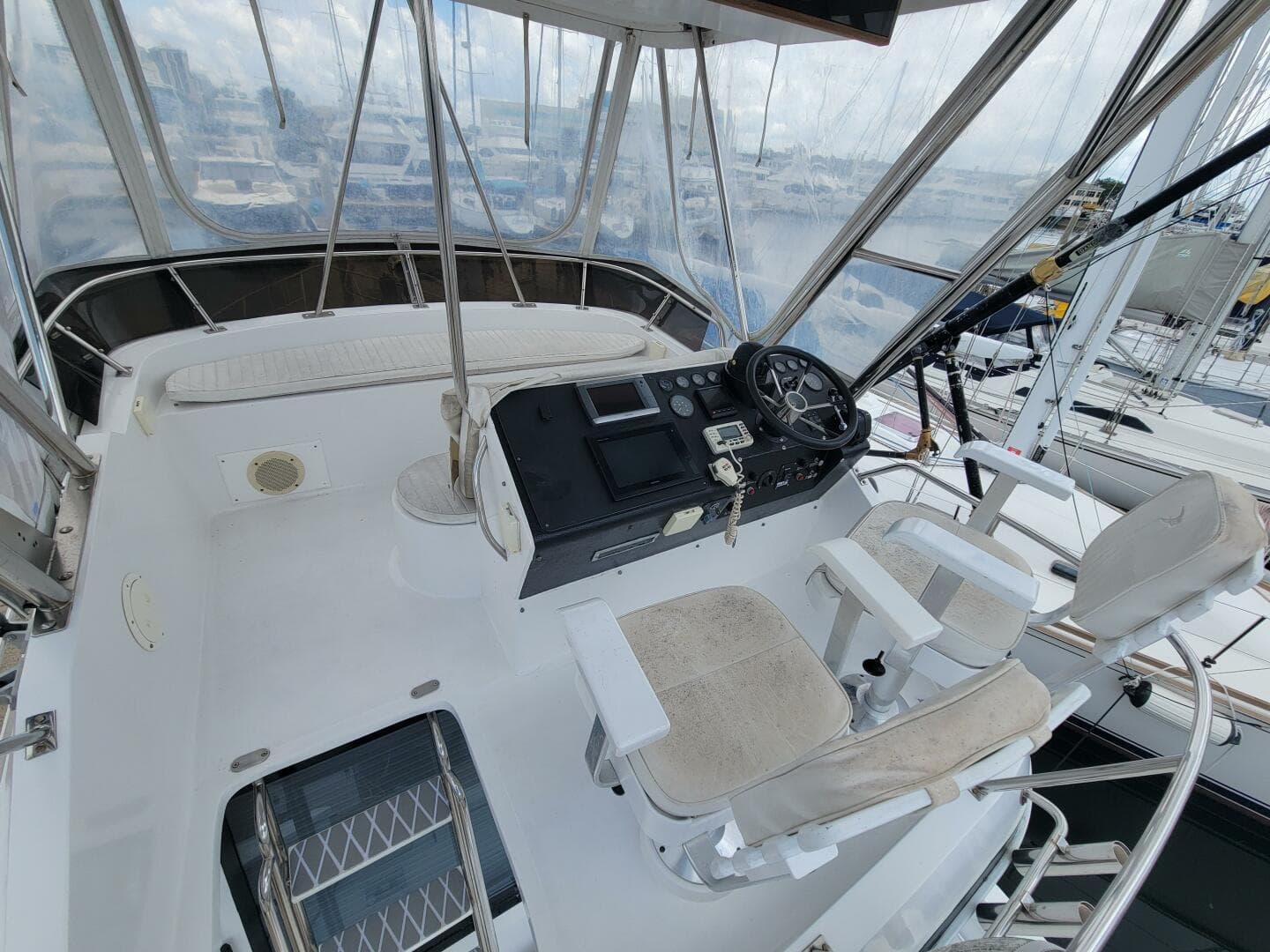1992 Mediterranean 38 — photo 13