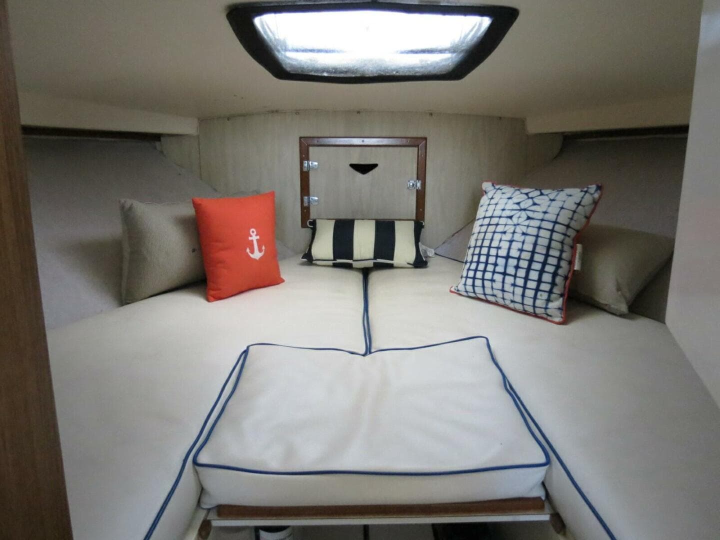 1978 Bertram 28 Flybridge Cruiser — photo 22