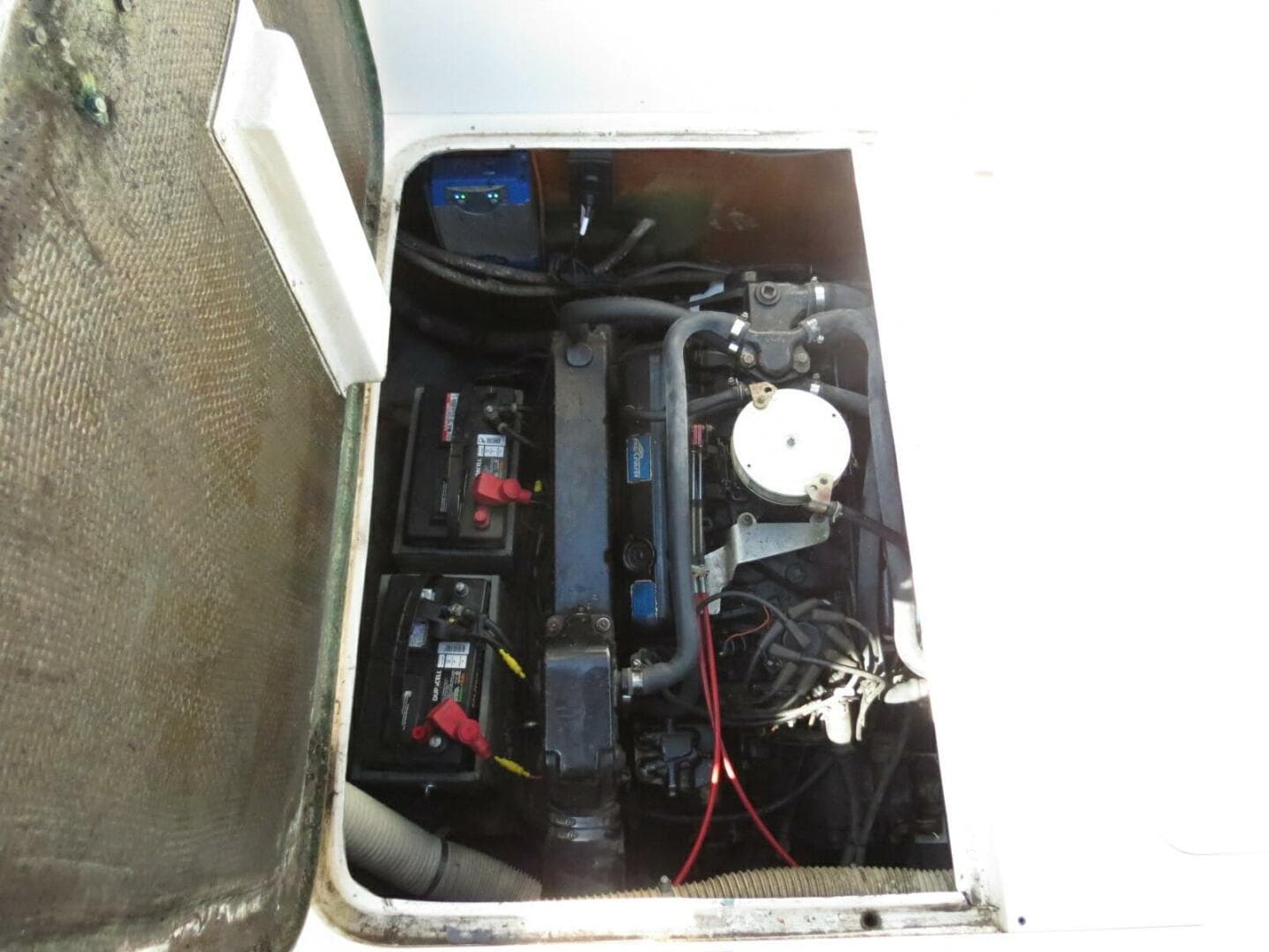 1978 Bertram 28 Flybridge Cruiser — photo 24