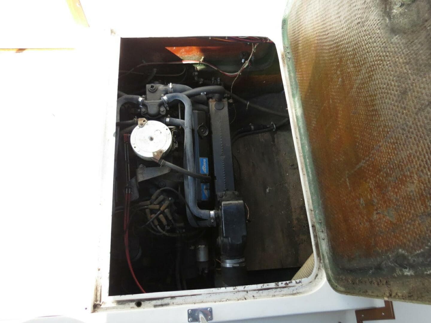 1978 Bertram 28 Flybridge Cruiser — photo 23