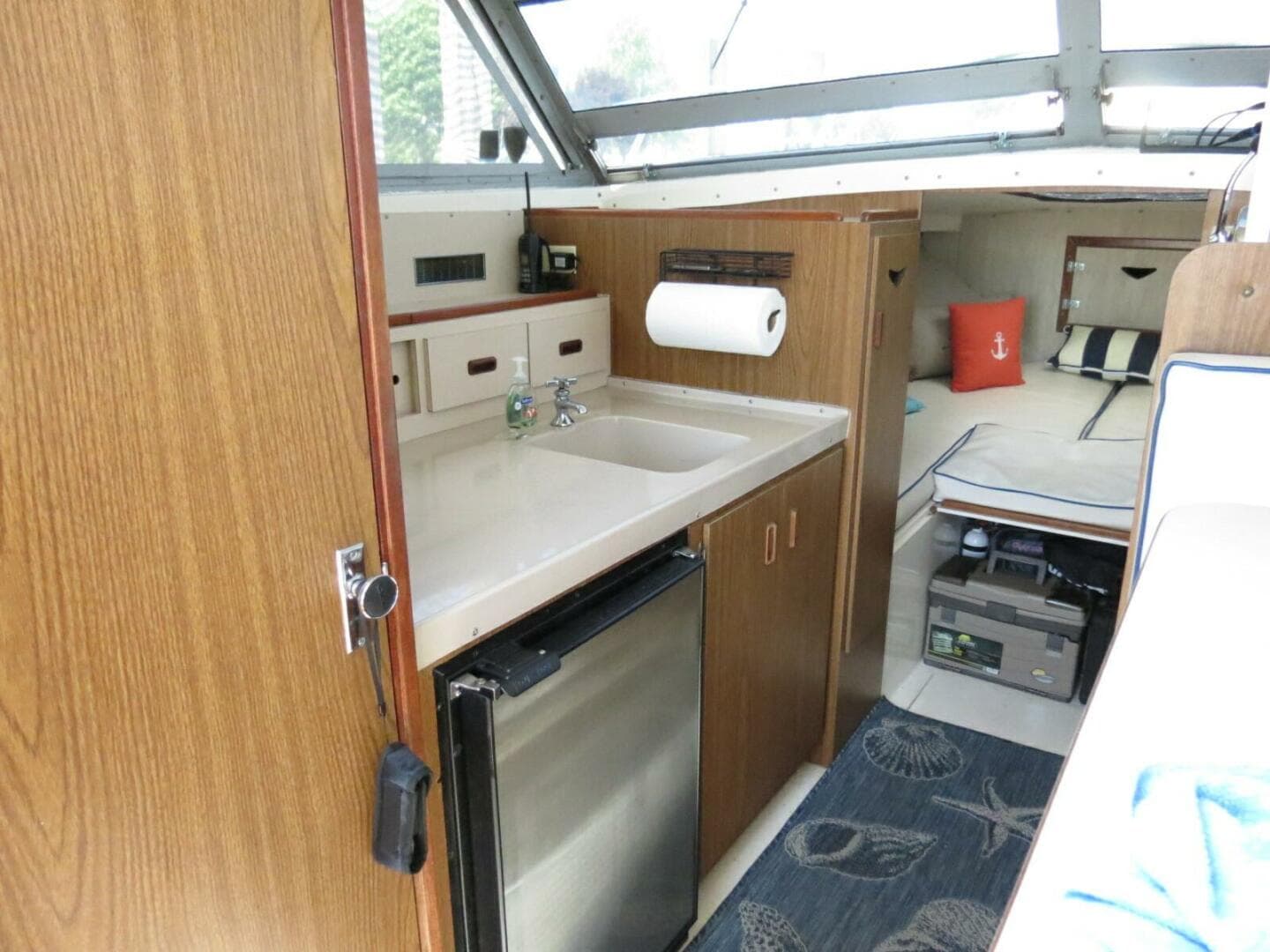1978 Bertram 28 Flybridge Cruiser — photo 20
