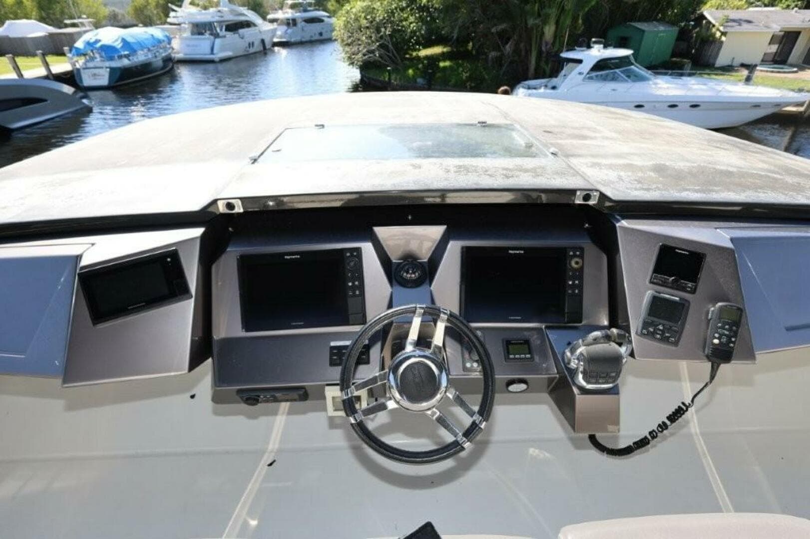2019 Galeon 650 Sky — photo 10