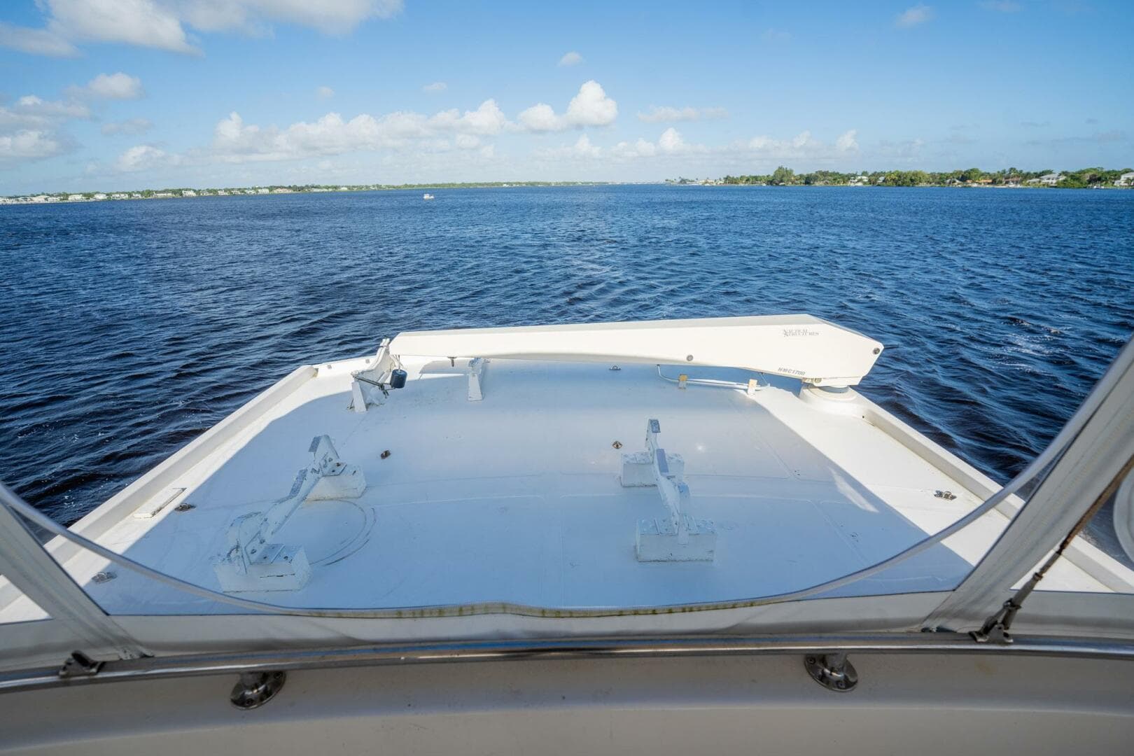 1989 Viking 63 — photo 30