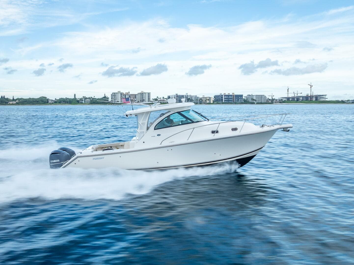 2011 Pursuit S345 Offshore — photo 16