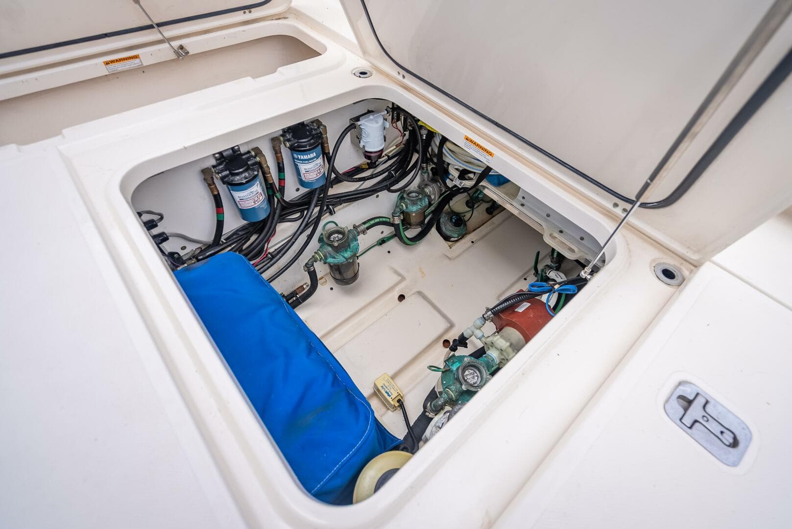 2011 Pursuit S345 Offshore — photo 38