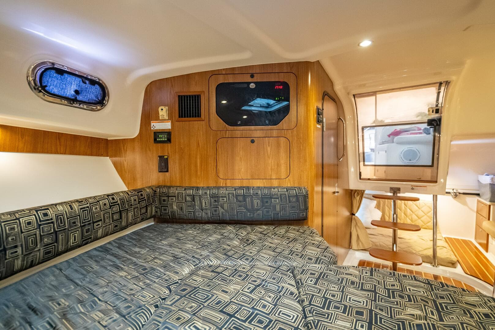 2011 Pursuit S345 Offshore — photo 73