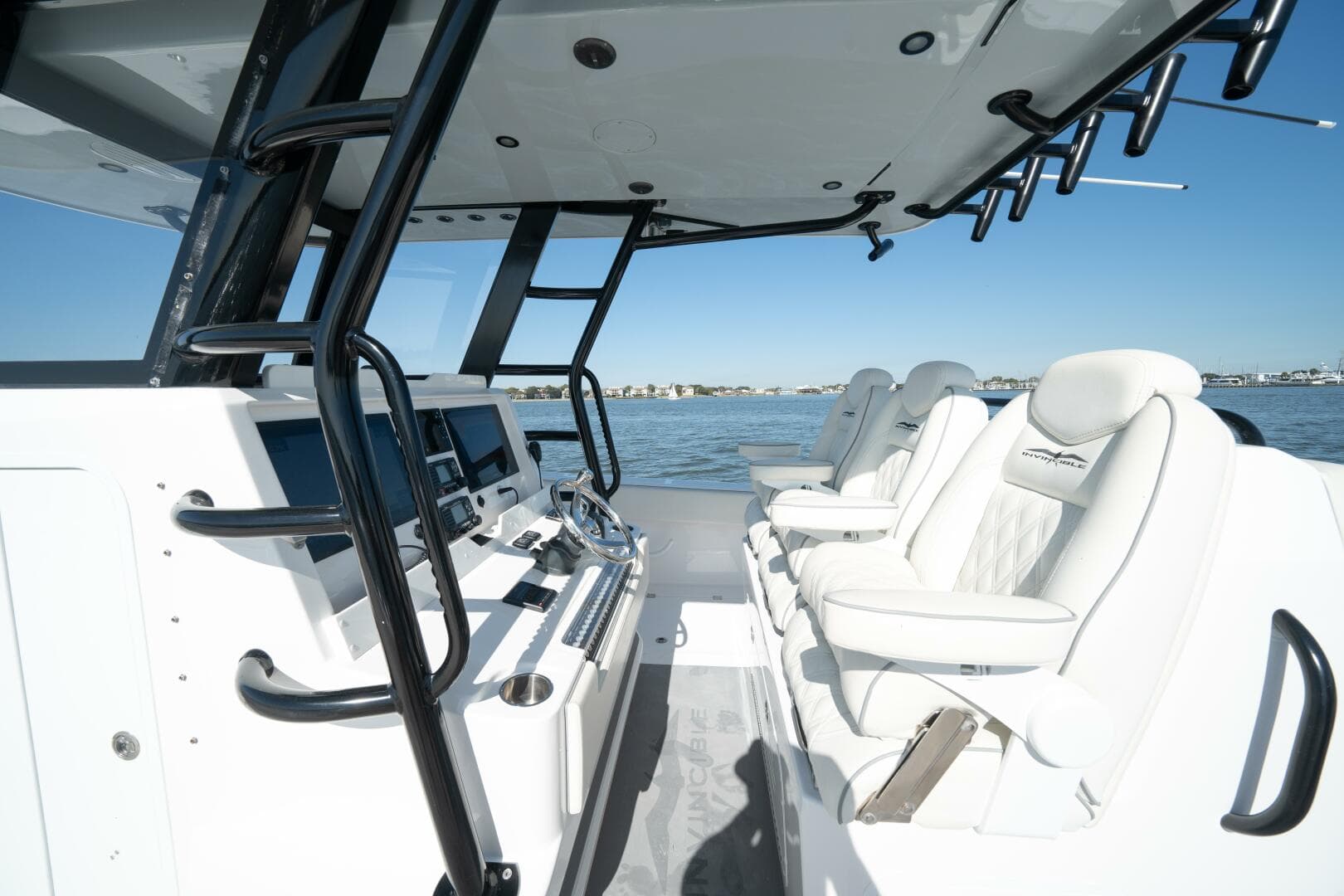 2021 Invincible 35 Catamaran — photo 11
