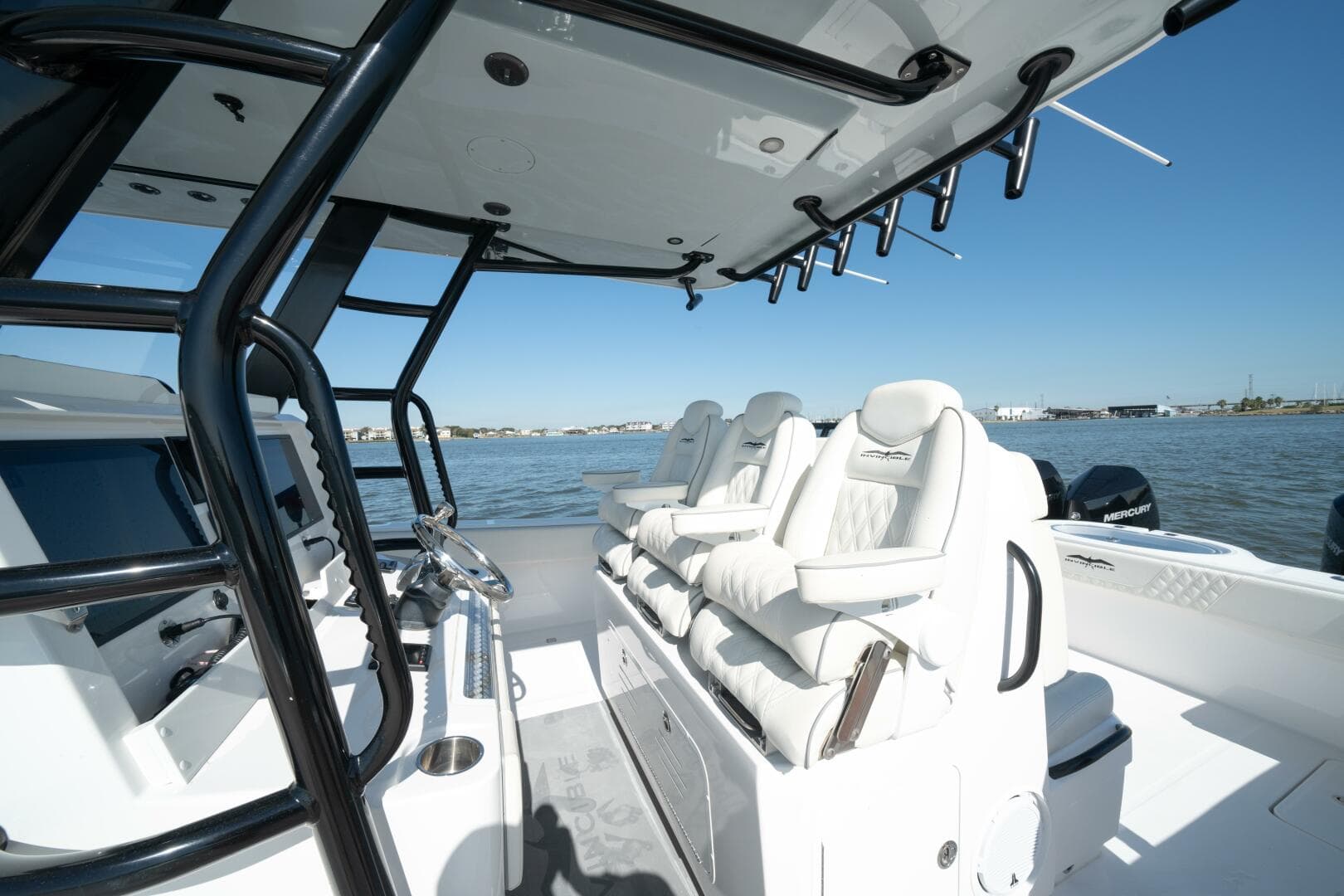 2021 Invincible 35 Catamaran — photo 10